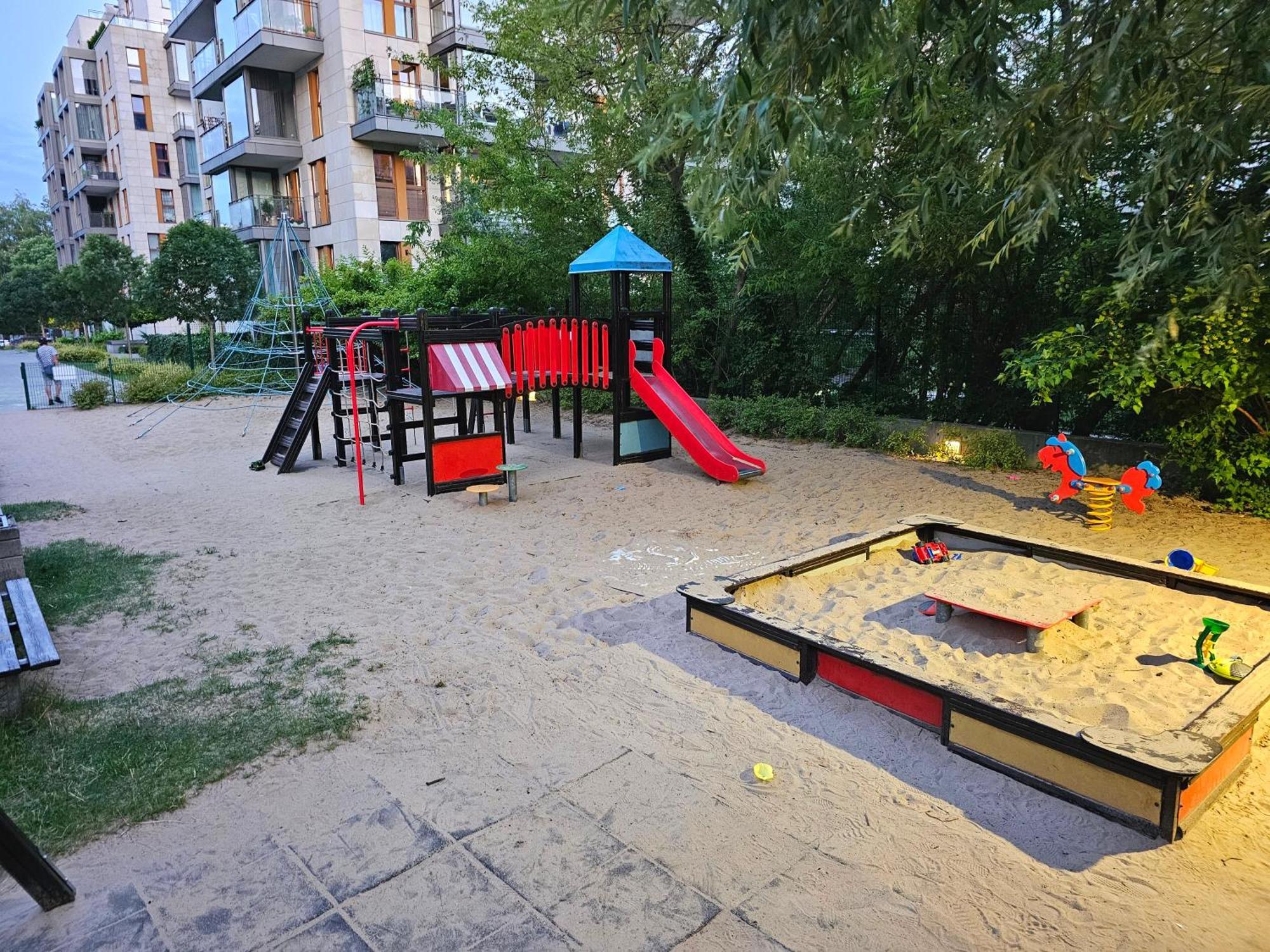 10 Min Do Lotniska, 2 Syp, Ekspres Do Kawy, Kosmetyki Ada, By Visitwarsaw Apartments Esterno foto